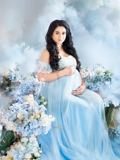 It's an honor to be part of special moments beyond the wedding day. For this maternity shoot, I created a soft, ethereal makeup look to match the dreamy, heavenly theme, celebrating the beauty of motherhood.