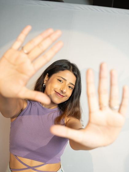 Another fun, candid moment from the "stages of getting to know me" shoot.