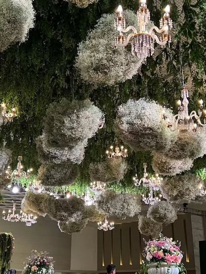 Ethereal Gardens: White & Green Decor photo 34