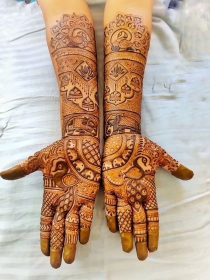 Full Bridal Hand Designs photo 11