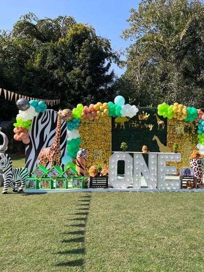 Golu Balloon Decor - Baby Celebration Decor Wild Safari & Jungle Adventures photo 14