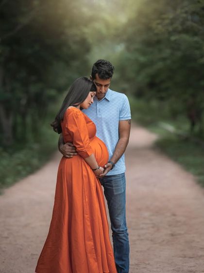 A duplicate of ID 4, this quiet, intimate moment between a couple on a tree-lined country path uses soft, diffused light to create a dreamy, romantic atmosphere.