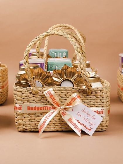 TheGoodRoad Gifting - Corporate Gifting Solutions Diwali & Festive Hampers photo 5