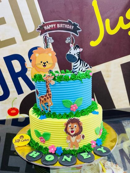 Animal & Jungle Adventure Cakes photo 12