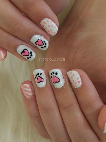 Detailed Hand-Painted Designs photo 30