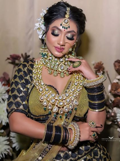 Royal Bridal Lehengas photo 152