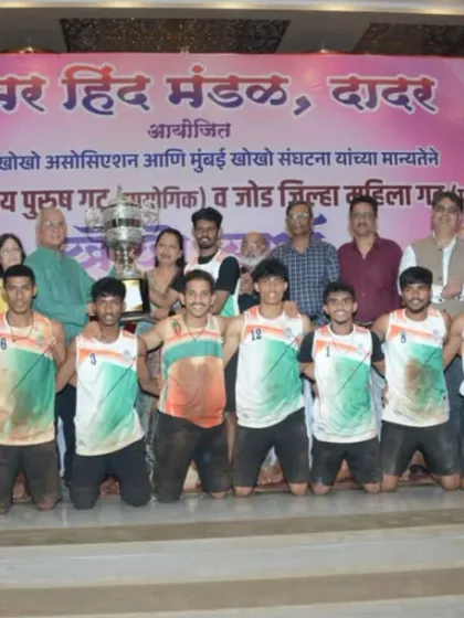 The men's runner-up team at the Amar Hind Mandal Divisional Competition 2025.