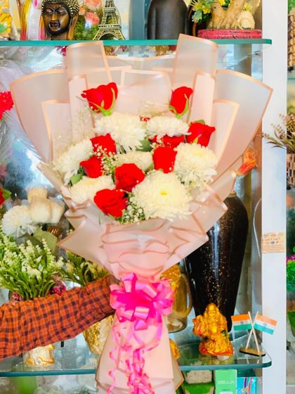 Mixed Fresh Flower Bouquets photo 12