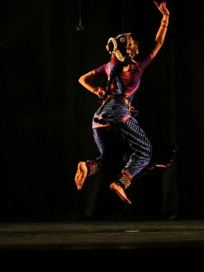 Divya Hoskere - Bharatanatyam Dance Performances Shringara Sharanagati: The Surrender in Love photo 30