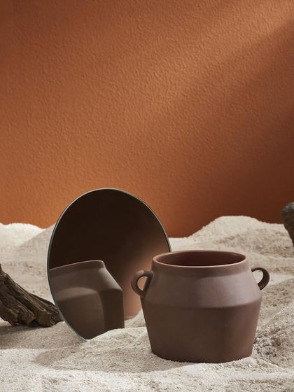 Shiraz Chaand - Commercial Interior & Product Photography Decor & Accessory Photography photo 3