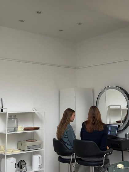 A theoretical training session in progress. Our instructors are dedicated to sharing their deep knowledge of both the art and science of beauty services.