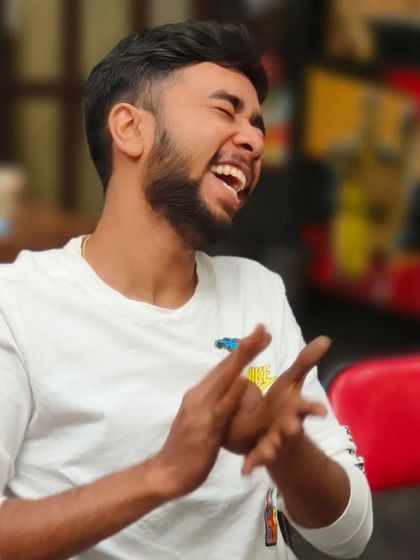 The pure joy and laughter from our corporate workshop at antiSOCIAL. These events are a great way for teams to unwind, connect, and explore their creative side outside the office.