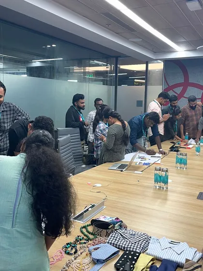A closer look at a hands on activity where teams work together on styling concepts. This practical approach ensures that the lessons learned are tangible and easy to remember.