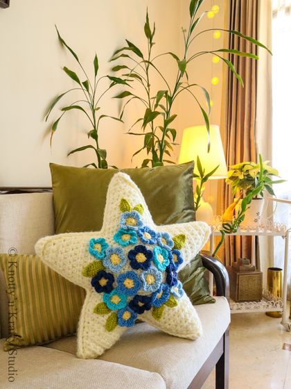 Parul Bhargava - Crochet Home Decor Items Cozy Cushions & Throws photo 5