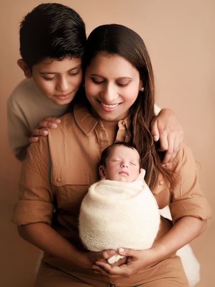 All in the Family: Siblings & Furry Friends photo 4