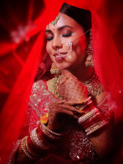 Timeless Bridal & Groom Portraits photo 20