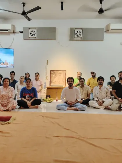 A group photo of our Sangha after a Sadhguru Sanidhi Process. The smiles and stillness on everyone's faces reflect the beauty of the shared experience.