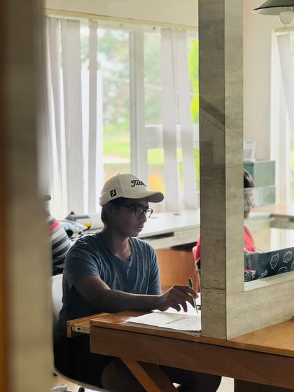 Academics are a priority. Our on-site Learning Centre provides a structured and focused environment for our student-athletes to excel in their studies alongside their golf training.