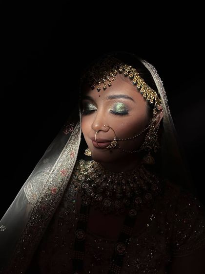 Timeless Bridal Looks photo 64