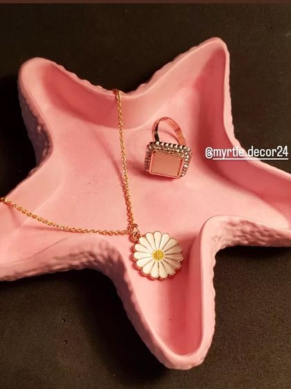 Our popular starfish trinket tray in a vibrant, solid pink, perfect for holding your everyday jewelry.