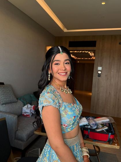 Flowing Waves & Curls photo 40