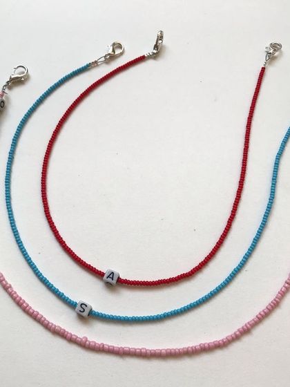A closer look at the personalised mask chains or chokers. I can make them in any colour and with any initial, making them a great custom gift for kids, teens, and adults.