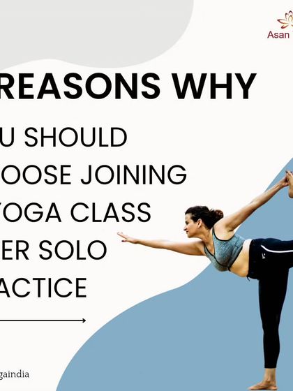 An infographic introducing five reasons why joining a yoga class can be more beneficial than practicing solo.