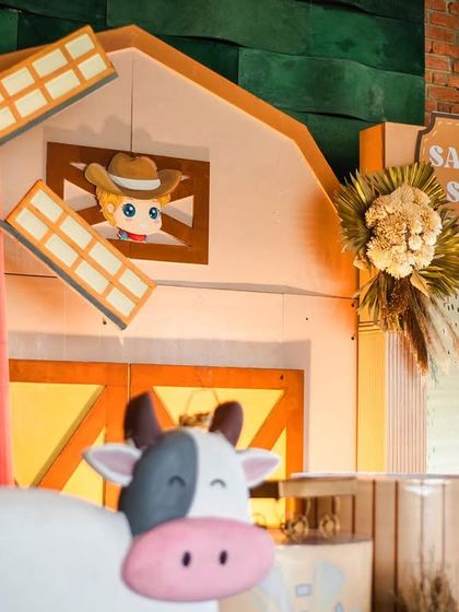 Venu Events - Full-Service Themed Birthday Party Planning Charming Barnyard Bashes photo 18