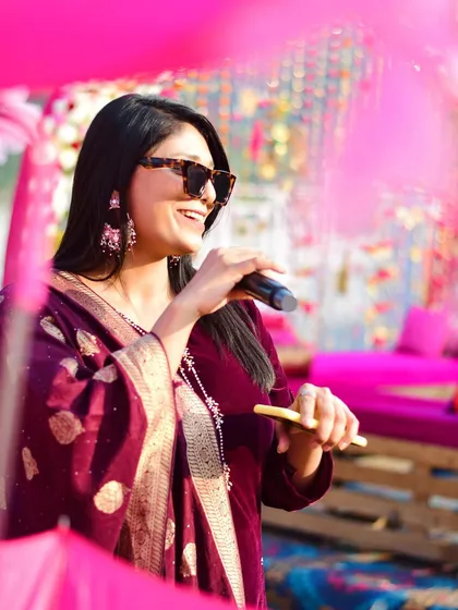 Another happy moment captured while hosting a wedding. My passion for my work shines through in every event I emcee, ensuring a lively and engaging atmosphere for everyone.