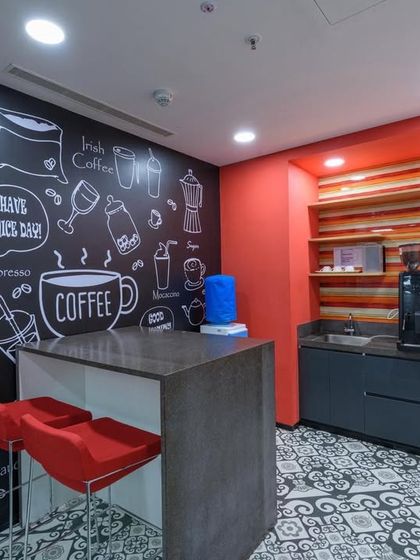 Vibrant Social & Recreation Zones photo 20