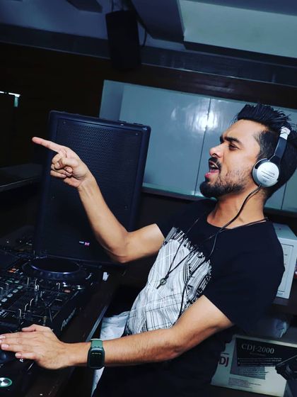 Mumbai Club Nights photo 6