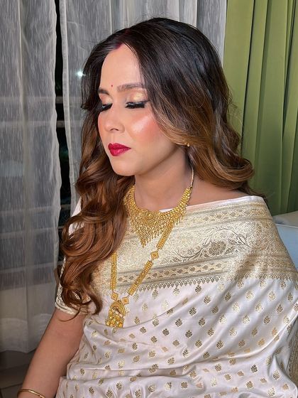 A serene and beautiful shot of the new mom.