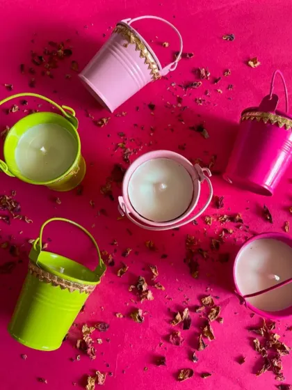 Add a splash of color to your Holi celebrations with these adorable bucket candles. Available in bright, festive colors, they make for a fun and unique gift or decor item for the festival of colors.