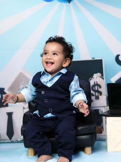 Creative & Themed Studio Shoots photo 16