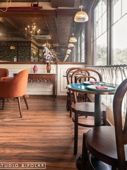 Immersive Restaurant & Cafe Interiors photo 8