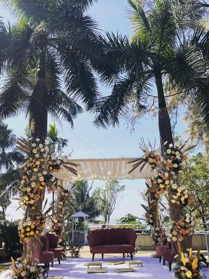 Breathtaking Mandaps & Ceremony Setups photo 33