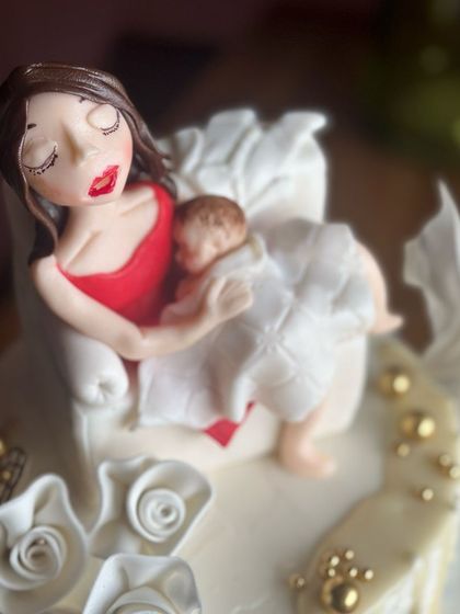 L'amour Sugar - Bespoke & Designer Cakes Your Story, Your Cake: Unique Themes photo 21