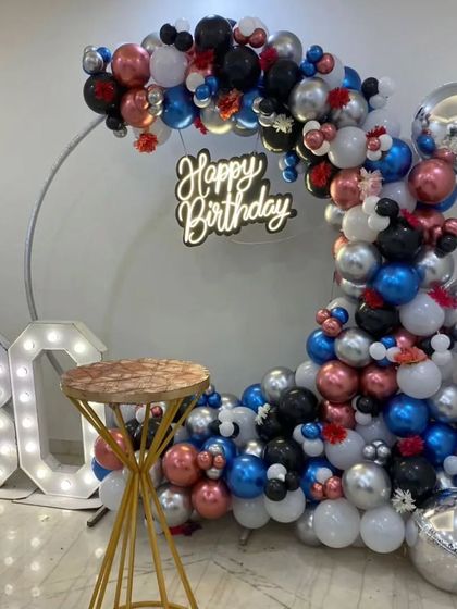 Another view of the colorful 30th birthday ring, perfect for a fun and festive party.