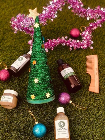 Getting into the festive spirit with my complete hair care range. My products make the most thoughtful and useful gift for your loved ones, helping them achieve their hair goals.