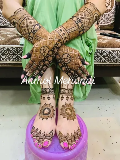 I create complete bridal looks with matching designs for hands and feet. This set features intricate geometric patterns on the arms and beautiful circular mandalas on the feet, personalized with the couple's initials.