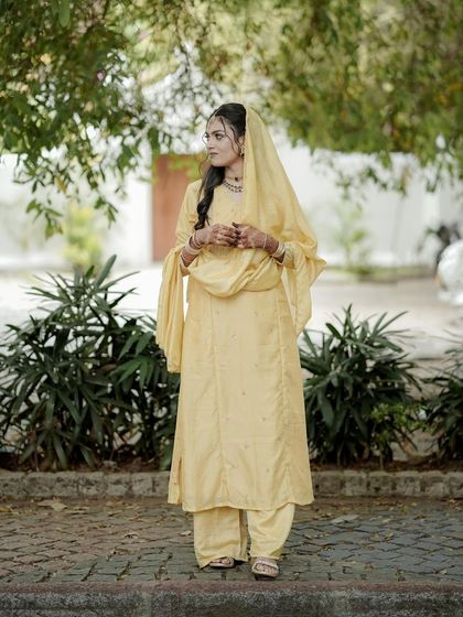 Snaptraits - Fashion & Portrait Photography Bridal Portraits: Grace & Radiance photo 42