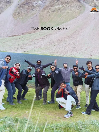 A classic moment with the group at Chandratal Lake. The energy, the views, the new friends. This picture captures the vibe perfectly. So, what are you waiting for? Toh book karlo fir.