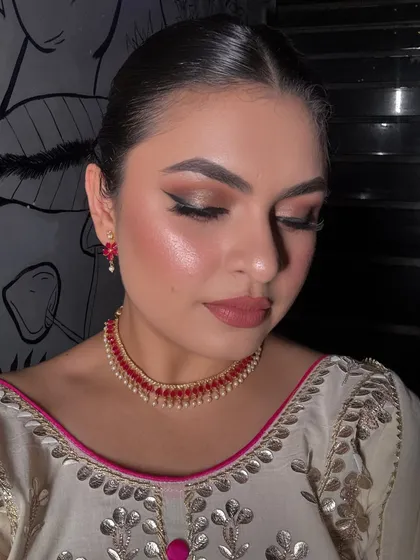Makeup in focus. A close-up of my sangeet-ready look with a smokey eye and glowing skin.