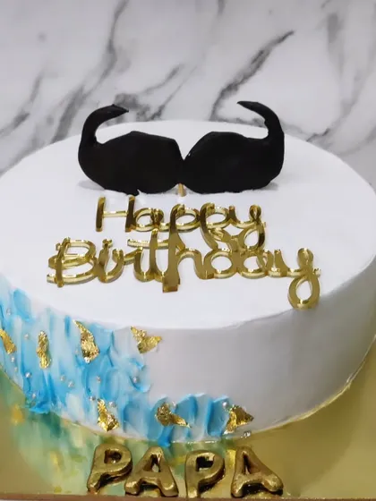 For the dad who is obsessed with his mustache! A simple and fun cake to celebrate your papa's birthday.