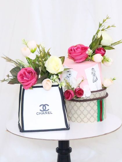 Cake in the Box - Custom Themed Cakes Fashion & Diva Cakes photo 7