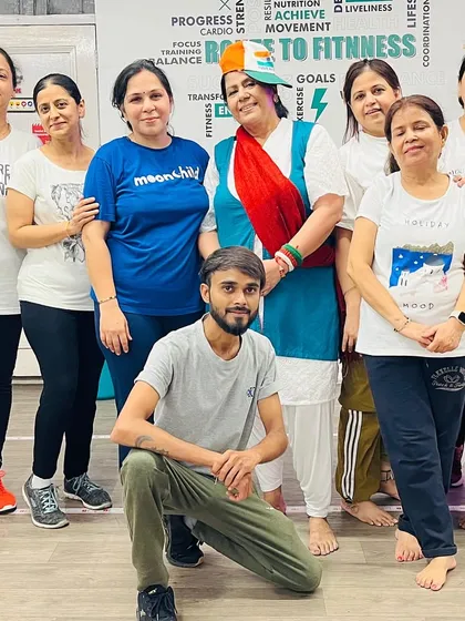 Celebrating Independence Day with patriotic spirit. Here's one of our groups showing their love for the country.