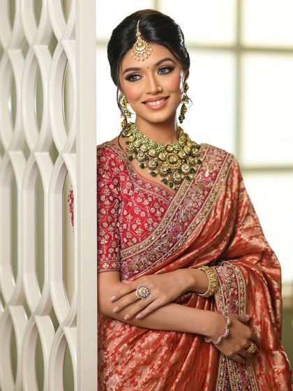 Timeless Sarees: Kanjeevaram, Banarasi & More photo 5