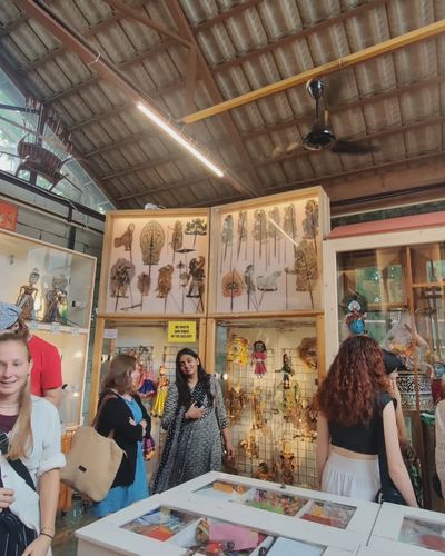Museum Tours & Educational Programs