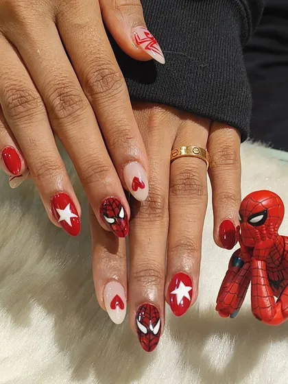 Your nails, your story. I had so much fun creating this custom Spiderman-themed nail set. It features hand-painted character art, webs, and symbols, showing that I can bring any idea, no matter how unique, to life on your nails.