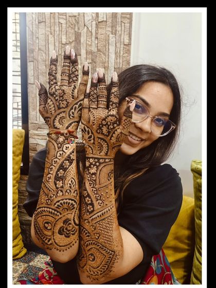 Mehendi for Grooms & Family photo 11